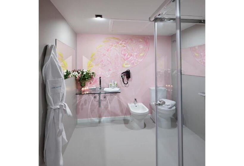 Номер Стандарт Внутренний, Galeria Essentia