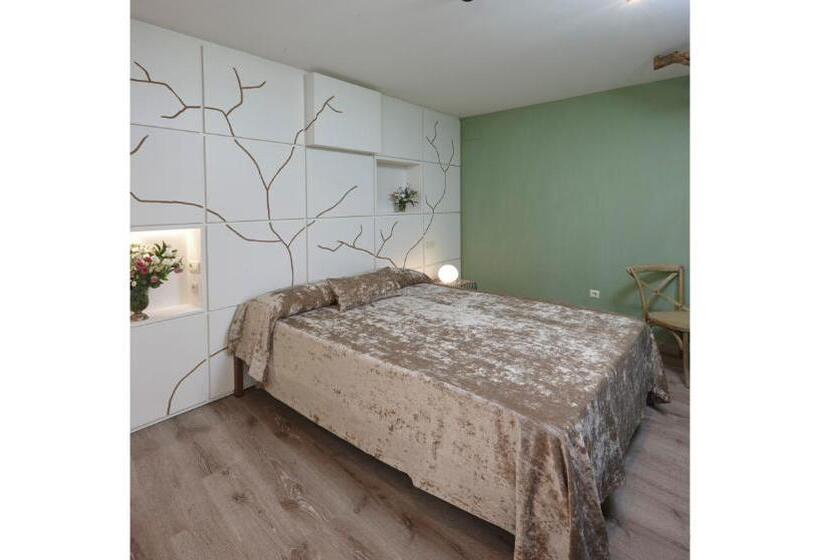 Номер Стандарт Внутренний, Galeria Essentia