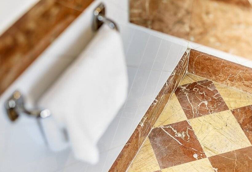 Номер Стандарт, Labreña