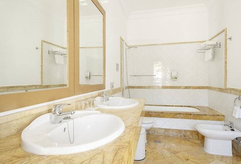 Полулюкс Вид на Горы, Labreña