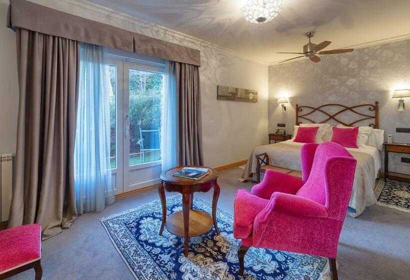 Номер Стандарт, Los Cinco Enebros