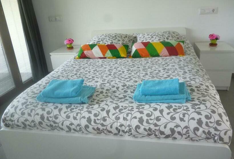 חדר סטנדרט, Los Jardines De Lallosa