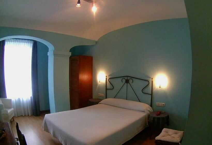 스탠다드 룸, Los Laureles