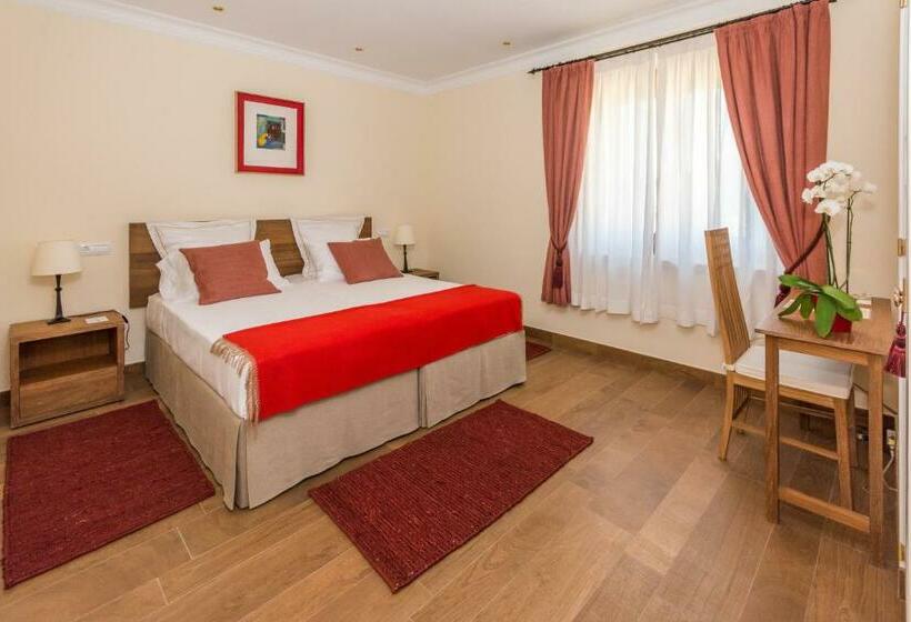 高级大房间, Mas De La Costa