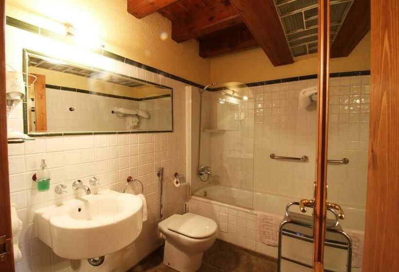 חדר דלוקס עם מרפסת, Mas d'en Roqueta