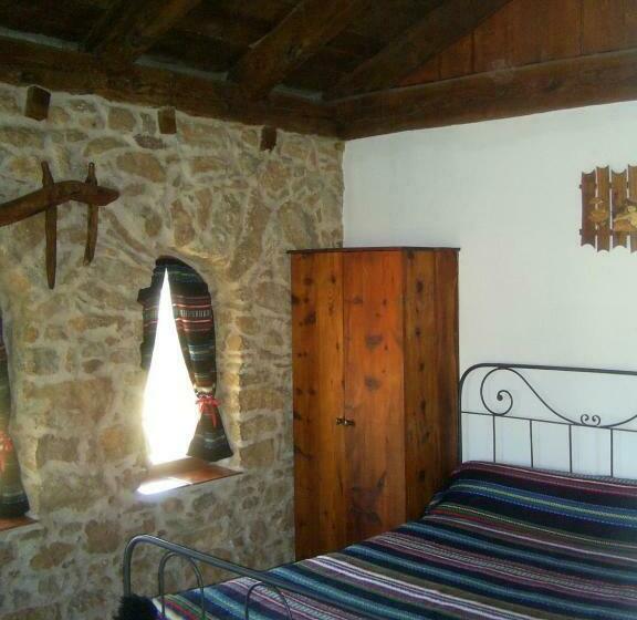 标准间, Masia Del Aragones