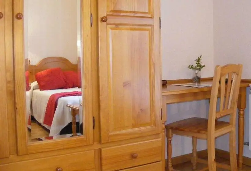 Standardzimmer, Mesón De Salinas