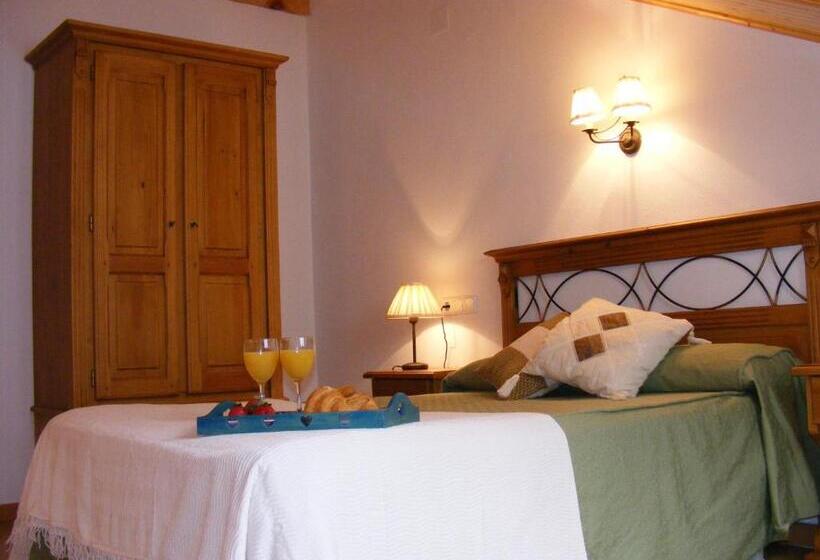 Апартаменты 2 Спальни, Mesón De Salinas