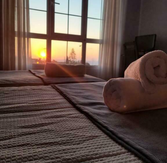 غرفة قياسية مطلّة علي البحر, Restaurante El Fornon