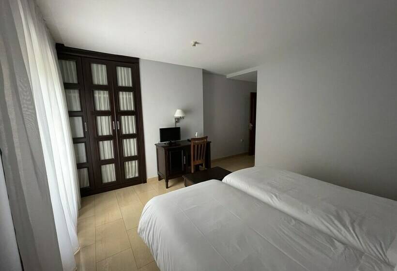 غرفة قياسية, Restaurante Ribera Del Chicu