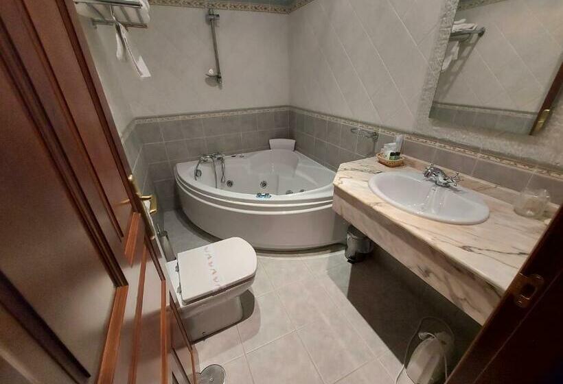 סוויטה דלוקס, Rural Venta Del Alon