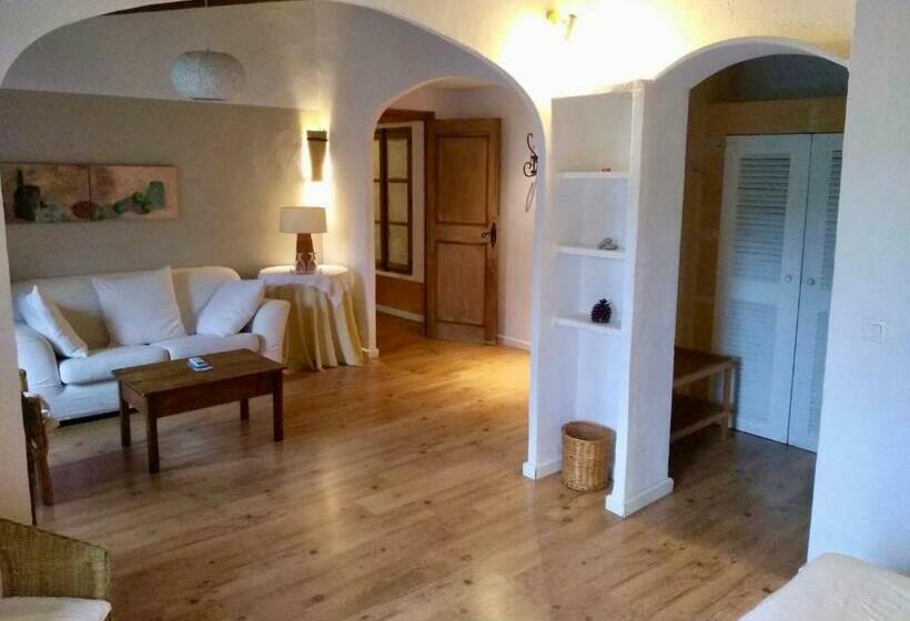 ガーデンビュースーペリアールーム, Sa Plana Petit