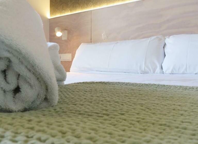 غرفة قياسية, Tematico Do Banco Azul