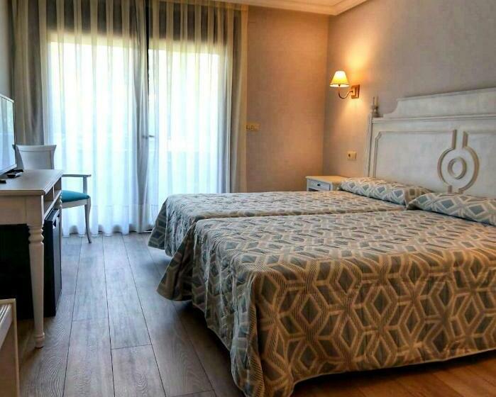 غرفة قياسية, Tereñes Costa