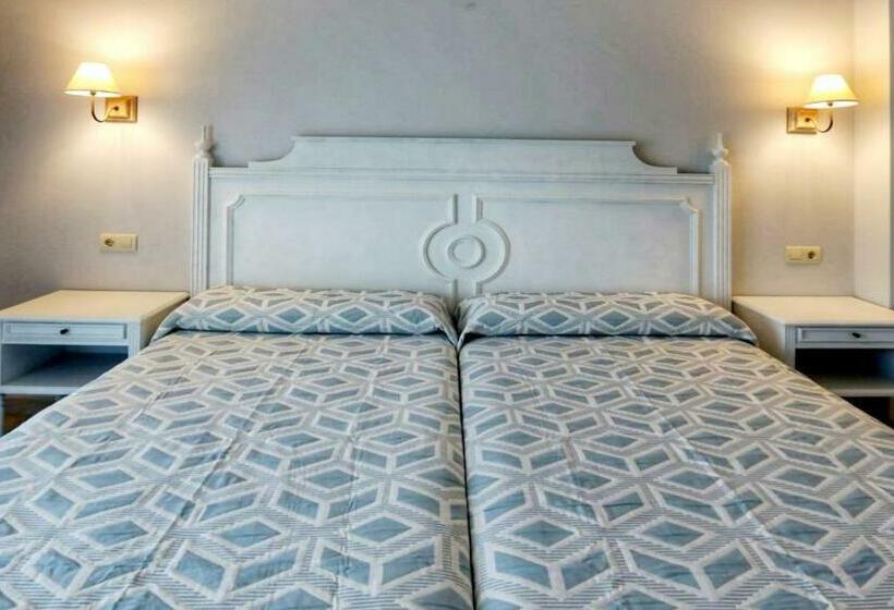 غرفة قياسية, Tereñes Costa