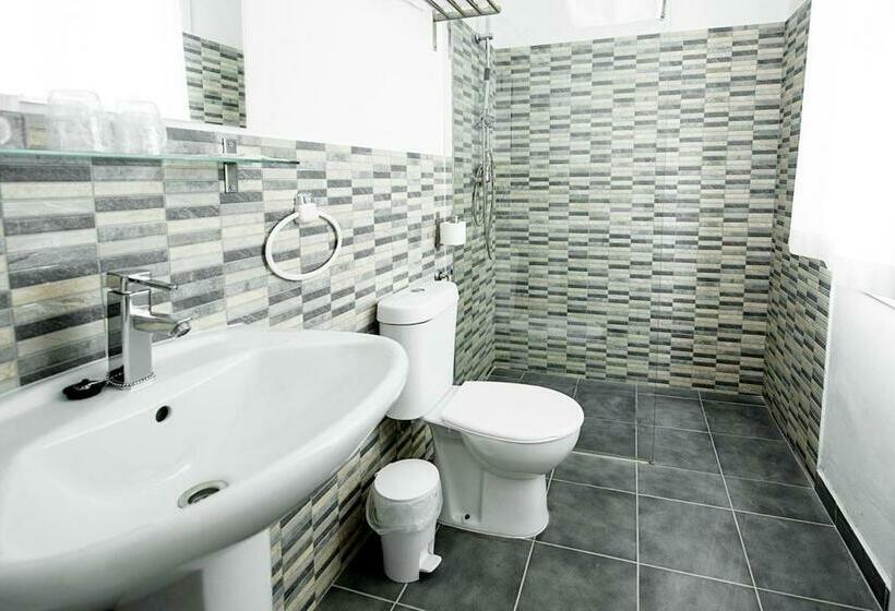 Номер Стандарт, Valle Del Oja