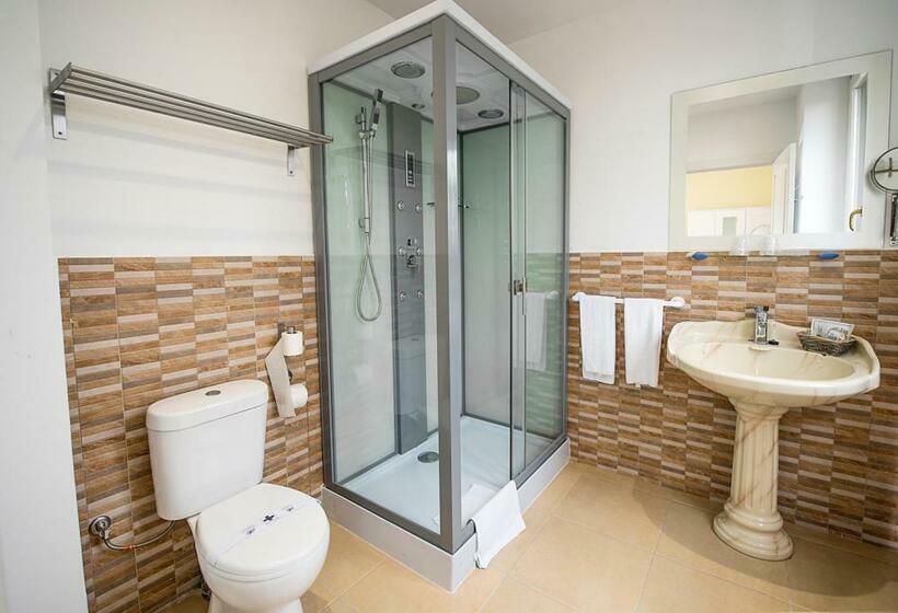 Номер Deluxe, Valle Del Oja