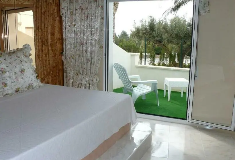 اتاق سوپریور با وان آب گرم, Villaclara