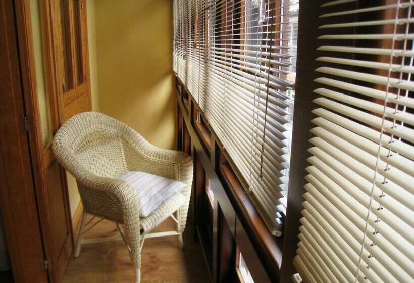 ５寝室のヴィラ, Casa Cotiellu