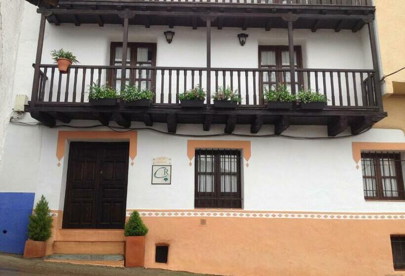 Дом 4 Спальни, Casa Rural La Grande