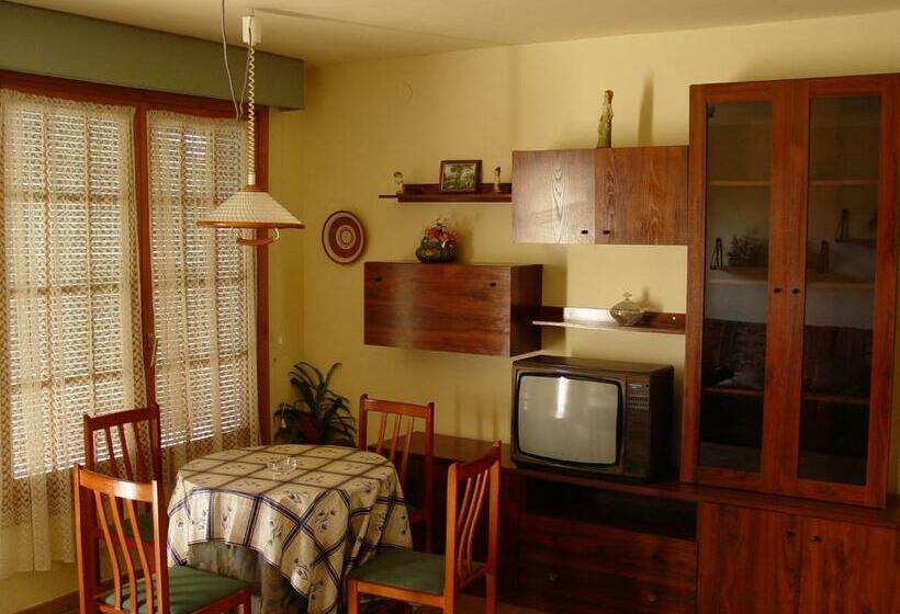 فيلا غرفتين نوم, Centro De Vacaciones Morillo De Tou   Ainsa