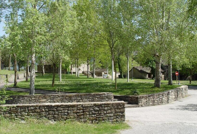 בונגלו סטנדרט 2 חדרי שינה, Centro De Vacaciones Morillo De Tou   Ainsa