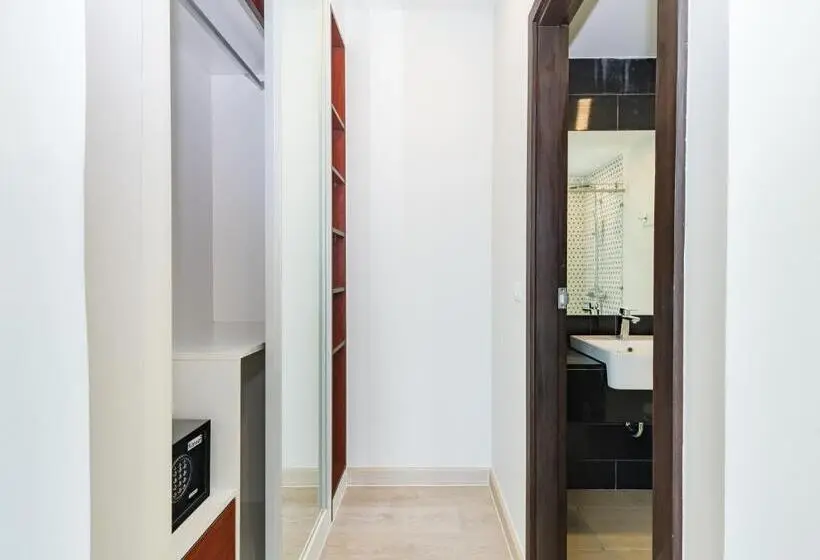 Deluxe-huone Queen-vuode, Wyndham Royal Lee Phuket