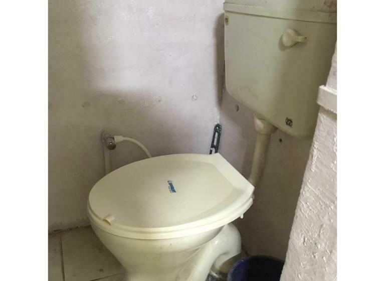 סוויטת ג'וניור עם מרפסת, Bob Hostel