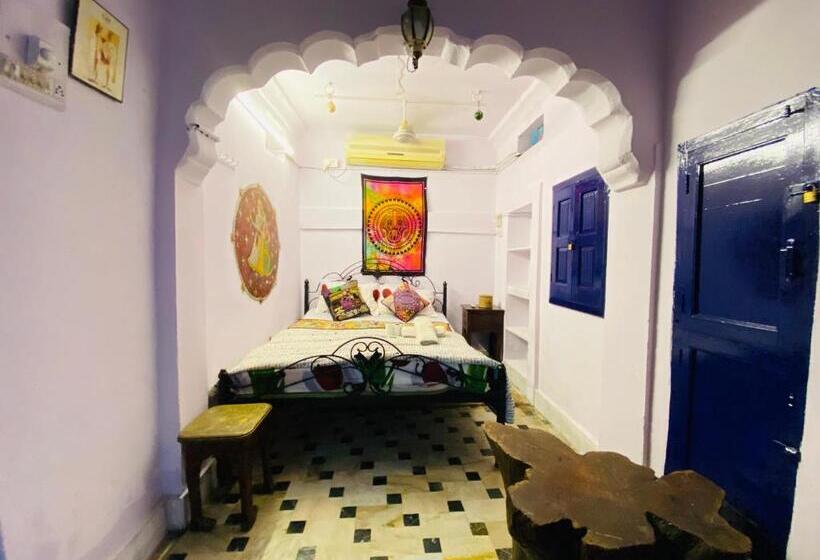 חדר דלוקס עם מרפסת, Bob Hostel