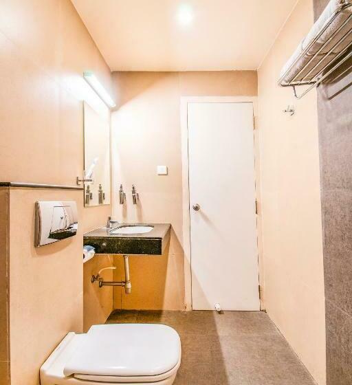 高级大房间, Fabhotel Prime Royal Castle   Nr Coimbatore North Railway Station