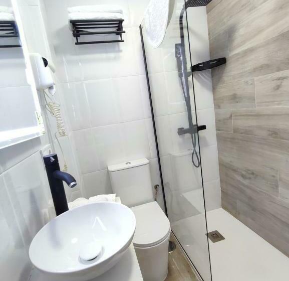 Номер Стандарт, Hostal Lucy