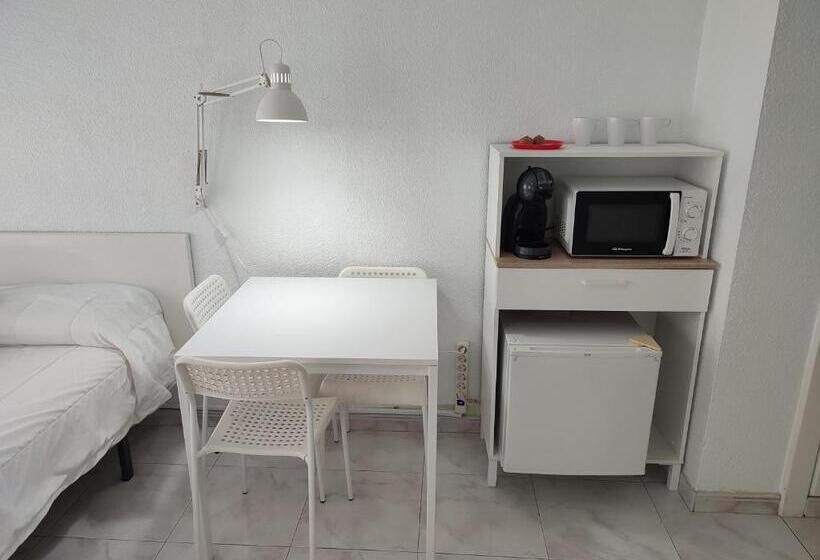 غرفة قياسية رباعية, Hostal Lucy