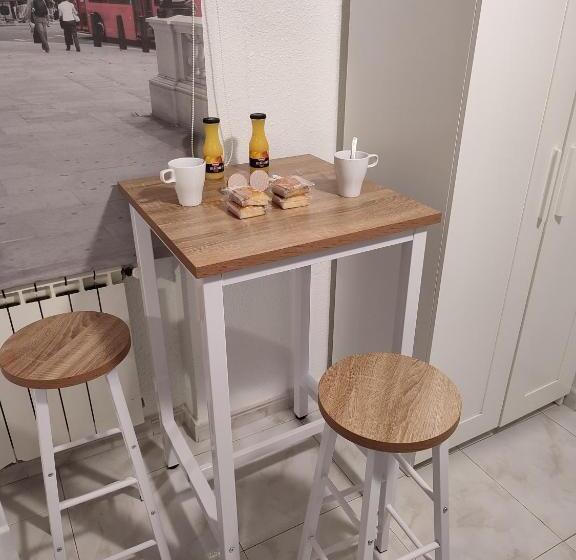 غرفة قياسية, Hostal Lucy