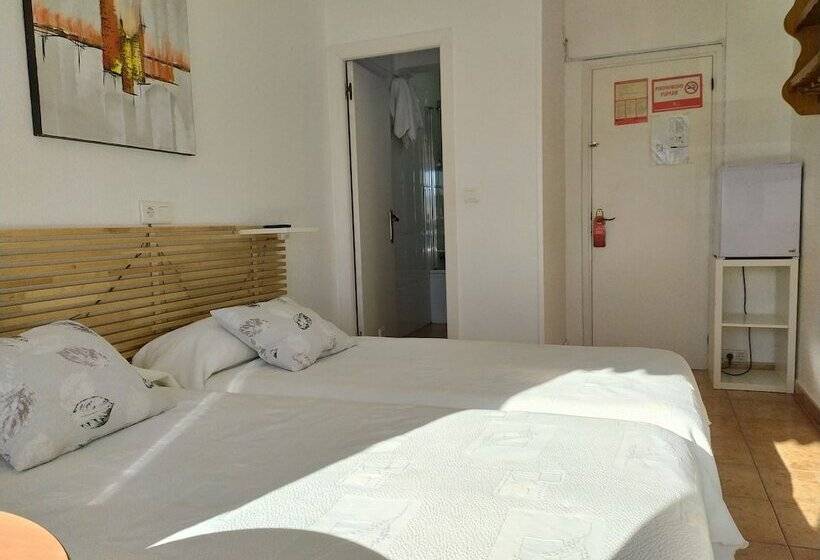 Номер Стандарт, Hostal Lucy