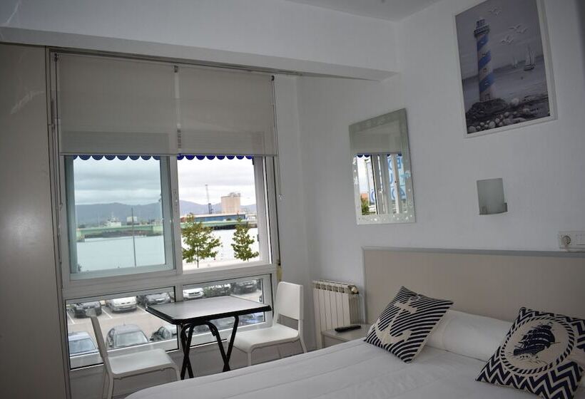 غرفة قياسية, Hostal Lucy