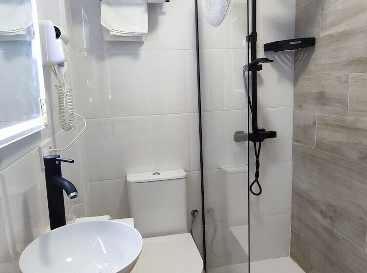 غرفة قياسية, Hostal Lucy