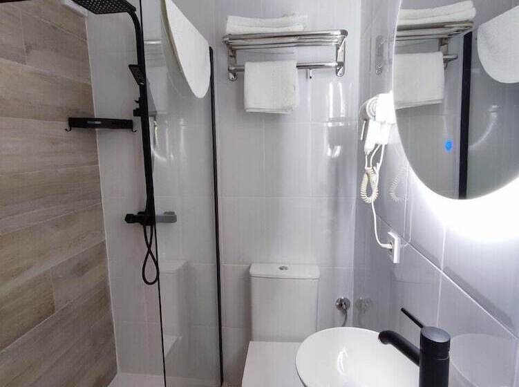 غرفة قياسية, Hostal Lucy