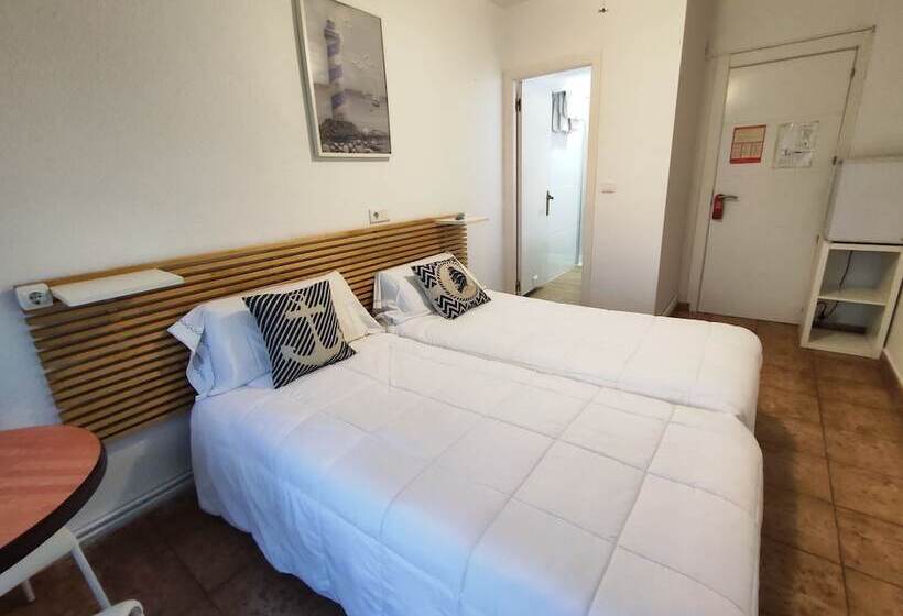 غرفة قياسية, Hostal Lucy