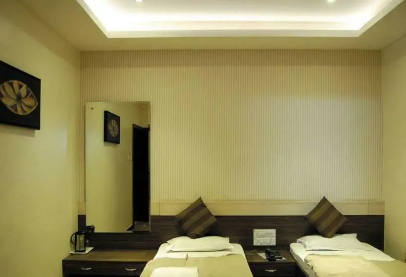 Chambre Deluxe, Purva