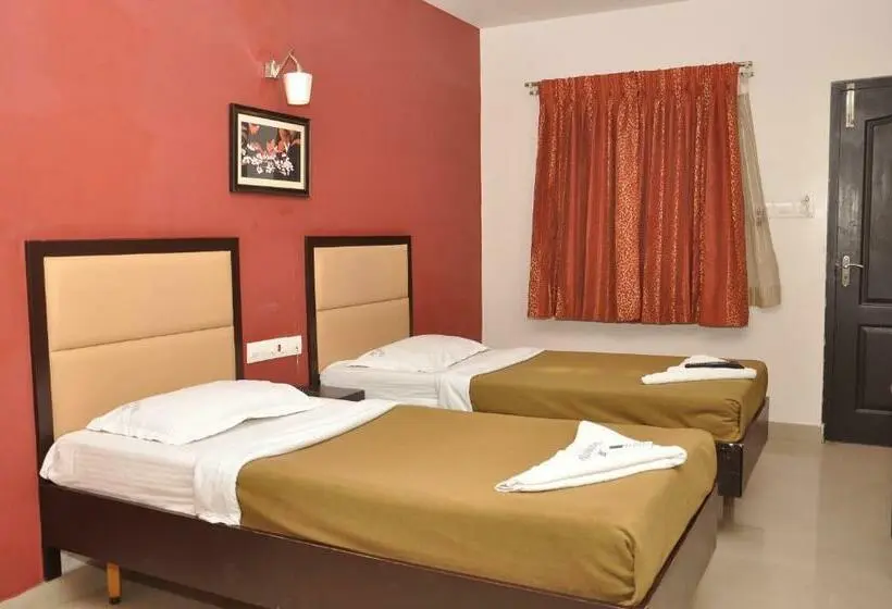 デラックスルーム, Sri Arulmuthu Residency