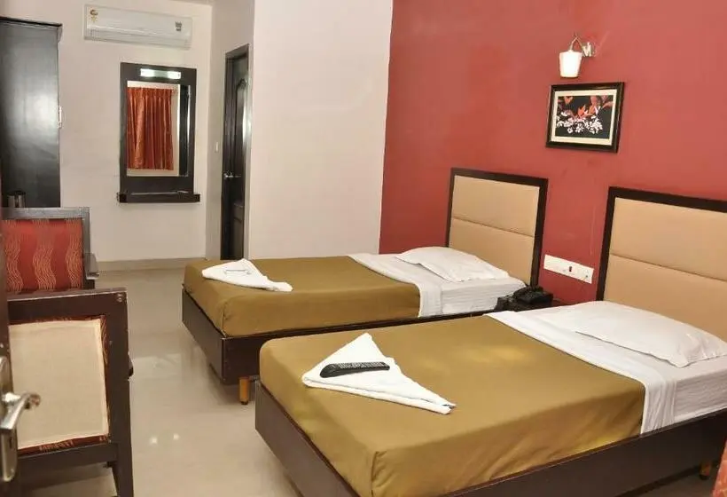 デラックスルーム, Sri Arulmuthu Residency