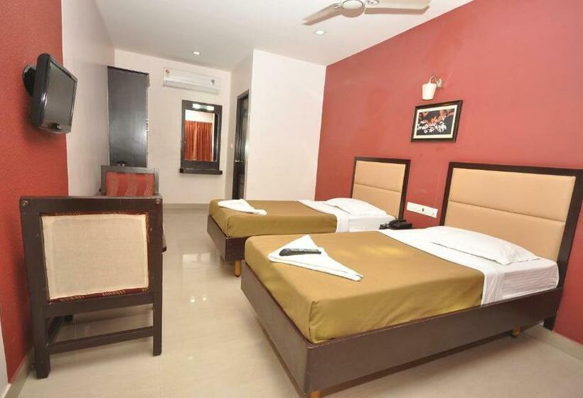 Pokój Deluxe, Sri Arulmuthu Residency