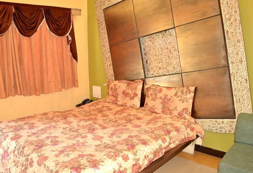 Номер Deluxe, Swagat