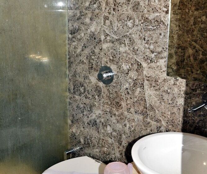 Семейный Номер, Swagat