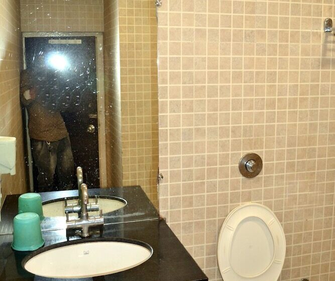 Семейный Номер, Swagat