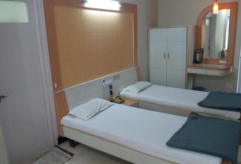 غرفة ديلوكس, Vaishali