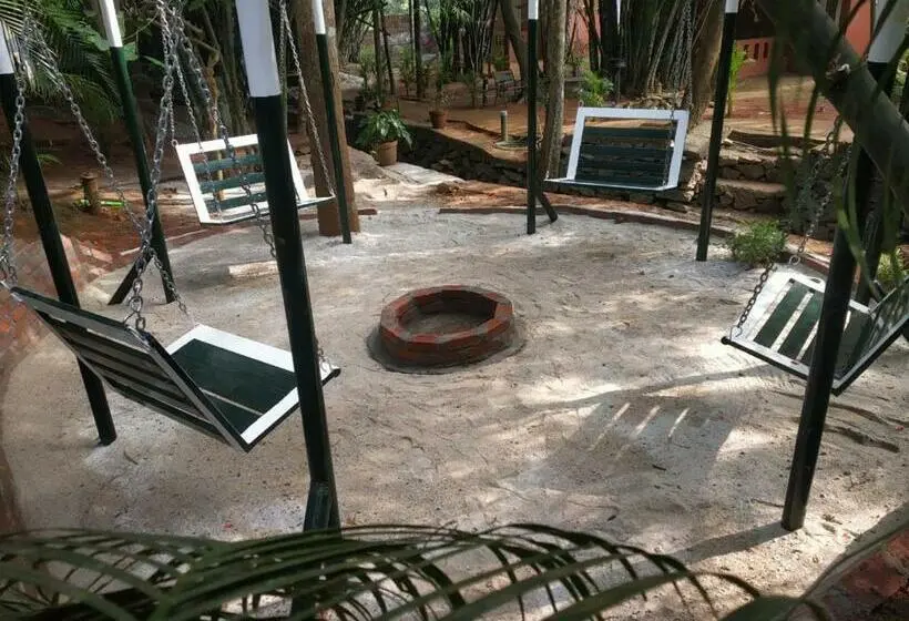 デラックスキャビン, Nexstay Lakkidi Village Resort