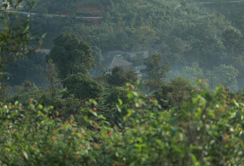 Хижина, Nexstay Lakkidi Village Resort