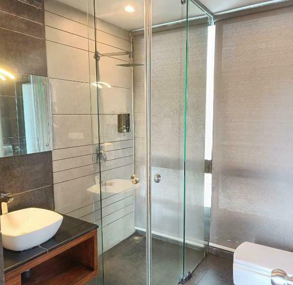 디럭스 룸, Chateau Woods