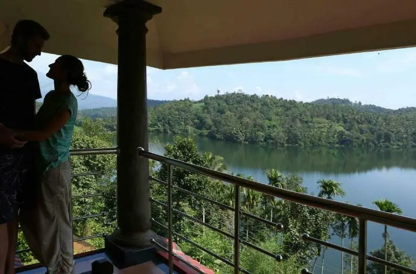 湖の見えるプレミアムルーム, Arayal Resort A Unit Of Sharoy Resort
